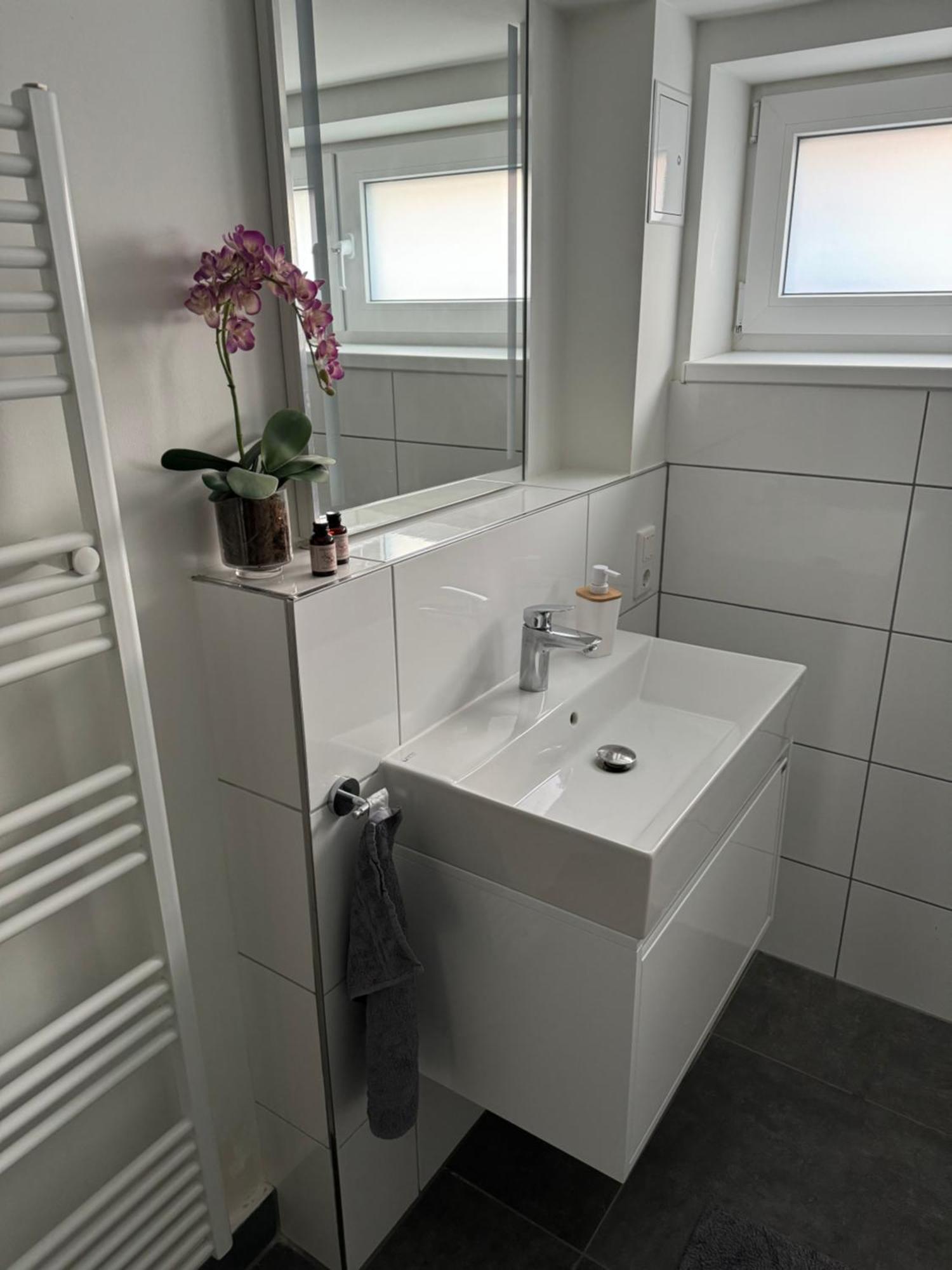 Modernes Apartment, Ruhige Lage, Stadtnah Kelkheim Εξωτερικό φωτογραφία